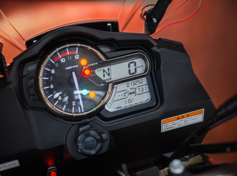Мотоцикл Suzuki V-Strom DL1000 Traction ABS с пробегом 13250 км