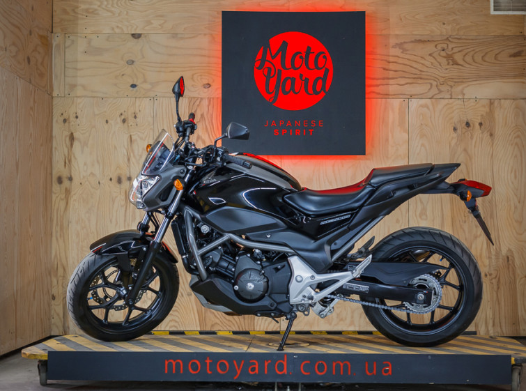 Мотоцикл Honda NC 700S DCT с пробегом 9023 км