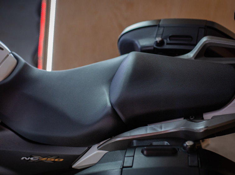 Мотоцикл Honda NC 750X с пробегом 15058 км