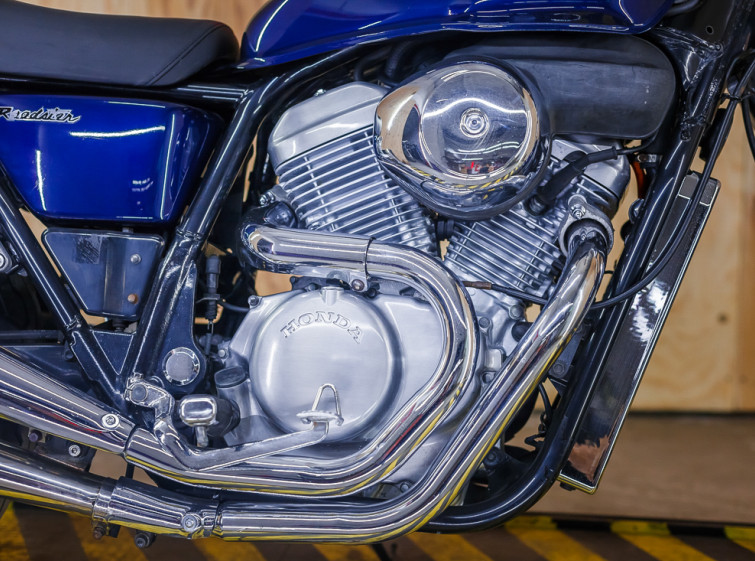 Мотоцикл Honda VRX 400 с пробегом 22384 км