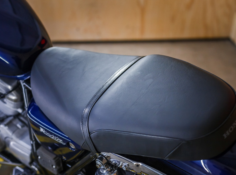 Мотоцикл Honda VRX 400 с пробегом 22384 км