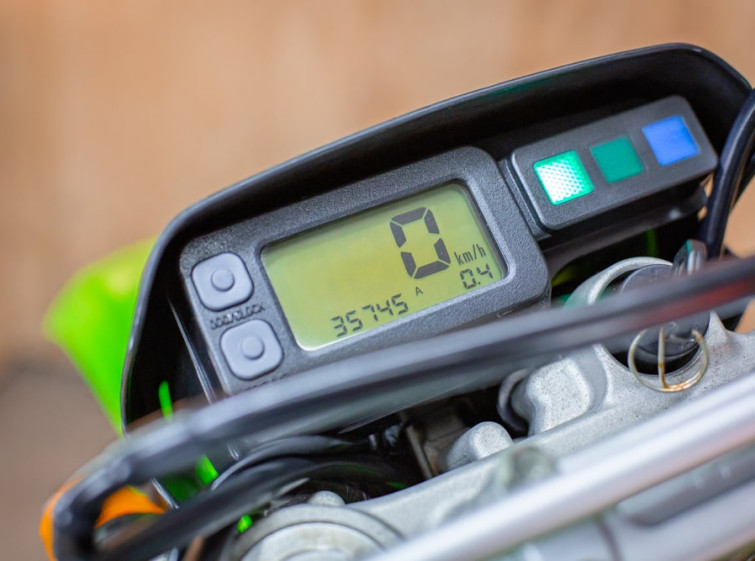 Мотоцикл Kawasaki KLX 250 з пробігом 35745 км