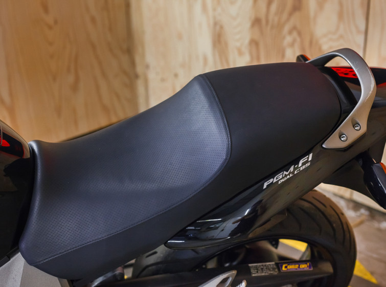 Мотоцикл Honda X11 з пробігом 19210 км