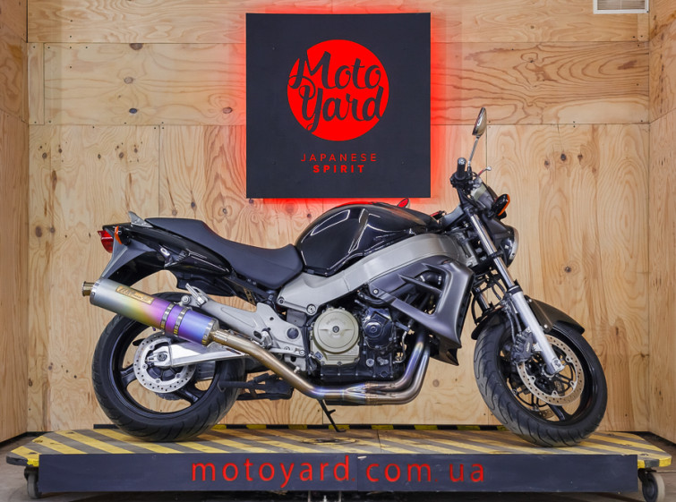 Мотоцикл Honda X11 з пробігом 19210 км