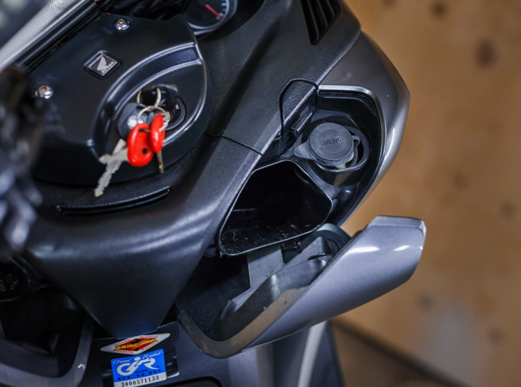 Мотоцикл Honda Silver Wing 600 с пробегом 14975 км