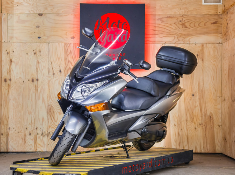 Мотоцикл Honda Silver Wing 600 с пробегом 14975 км
