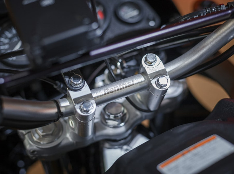 Мотоцикл Honda africa twin 750 с пробегом 14528 км