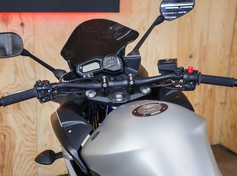 Мотоцикл Yamaha FZ6R з пробігом 1522 км