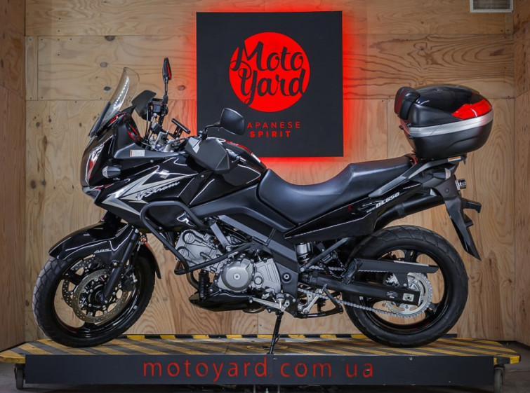Мотоцикл Suzuki V-Strom DL650 ABS с пробегом 7072 км