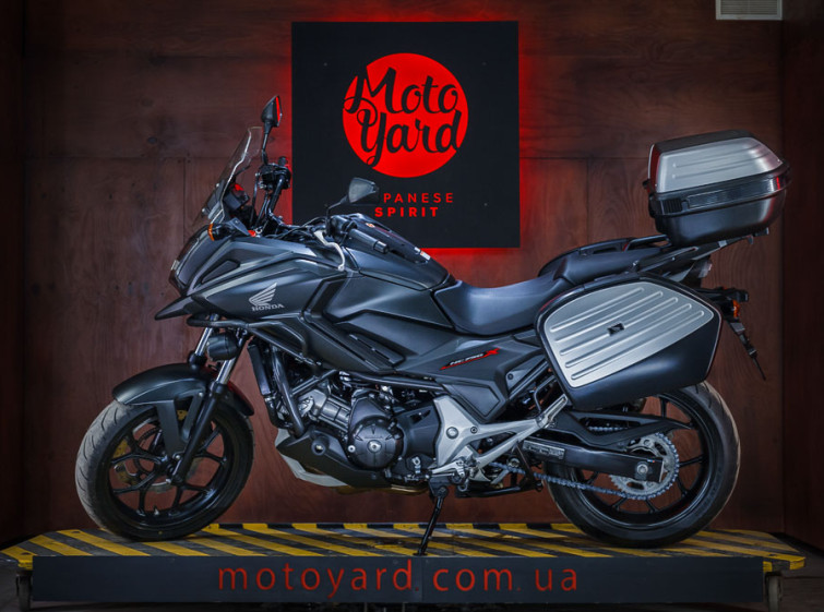 Мотоцикл Honda NC750X ABS с пробегом 15400 км