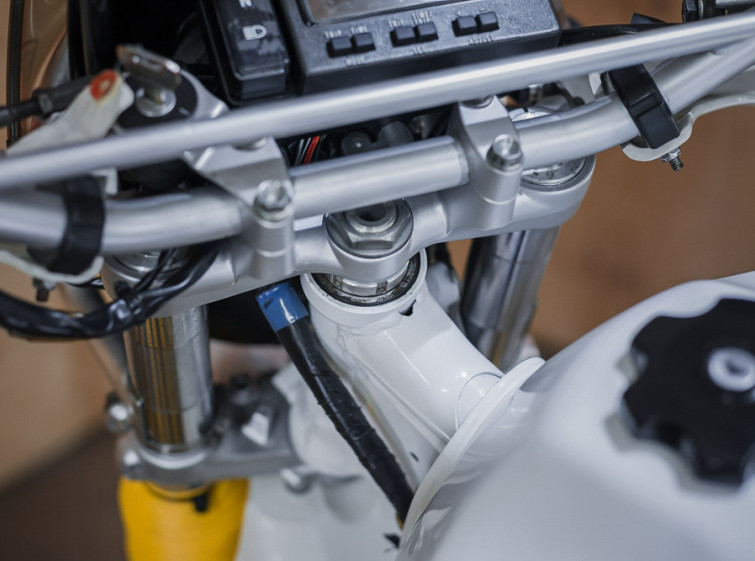 Мотоцикл Suzuki DJEBEL 250 XC з пробігом 11523 км