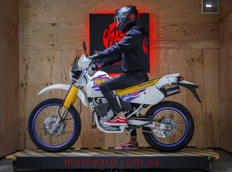 Мотоцикл Suzuki DJEBEL 250 XC з пробігом 11523 км