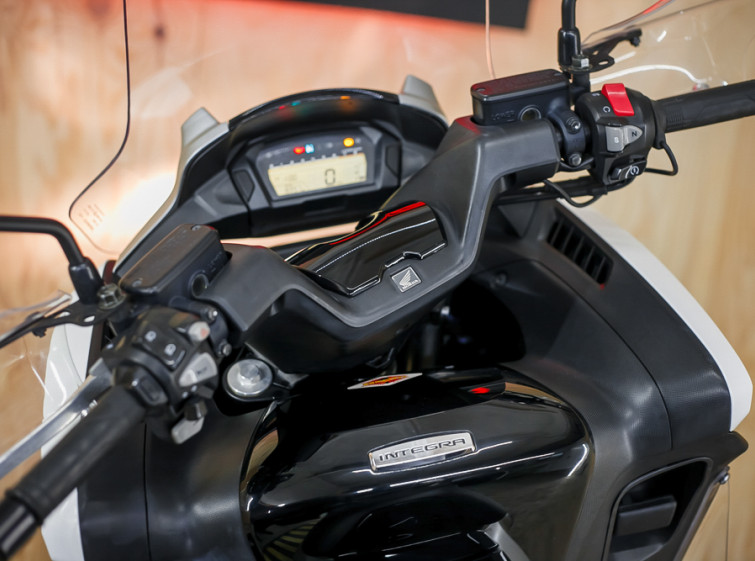 Мотоцикл Honda NC700 INTEGRA с пробегом 16561 км