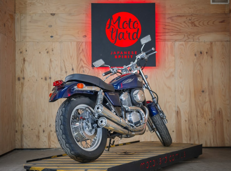 Мотоцикл Honda VRX 400 с пробегом 15626 км