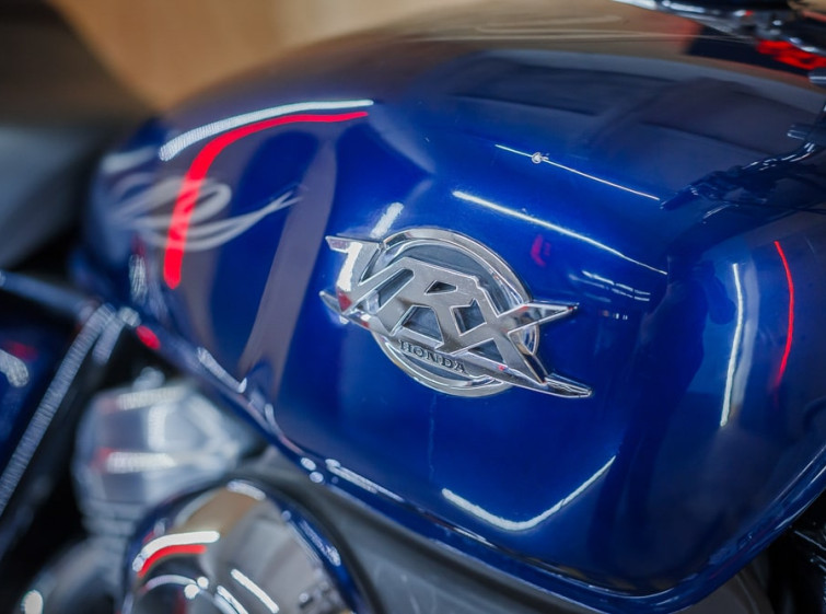 Мотоцикл Honda VRX 400 с пробегом 15626 км