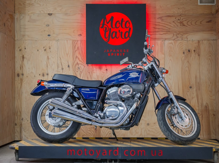 Мотоцикл Honda VRX 400 с пробегом 15626 км