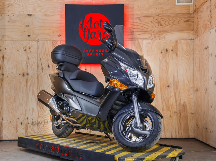 Мотоцикл Honda Silver 400 GT с пробегом 27308 км