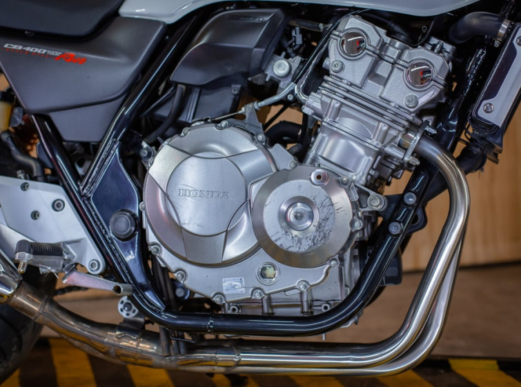 Мотоцикл Honda CB400SF REVO ABS з пробігом 14139 км