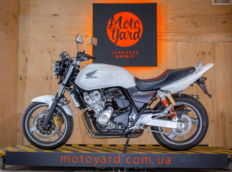 Мотоцикл Honda CB400SF REVO ABS з пробігом 14139 км