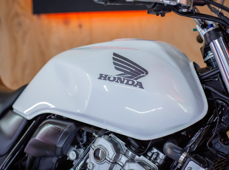 Мотоцикл Honda CB400SF REVO ABS з пробігом 14139 км