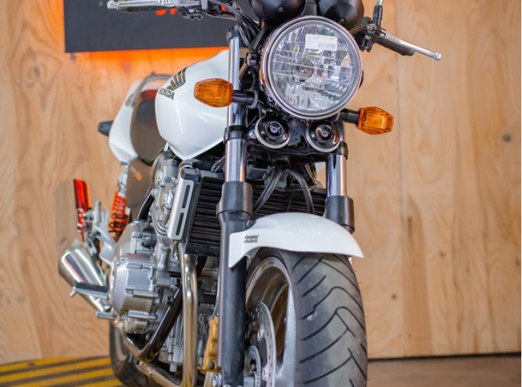 Мотоцикл Honda CB400SF REVO ABS з пробігом 14139 км