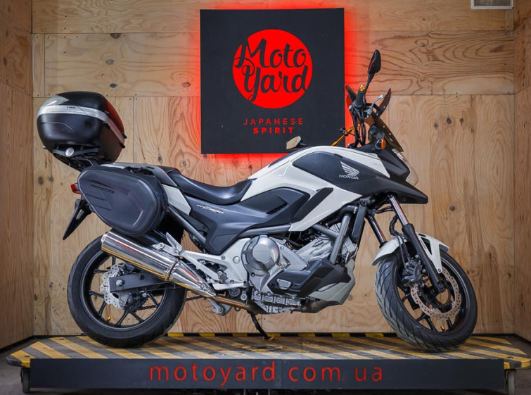Мотоцикл Honda NC 700 X DCT ABS с пробегом 14639 км