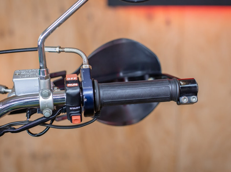 Мотоцикл Kawasaki KL250 Super Sherpa с пробегом 33872 км