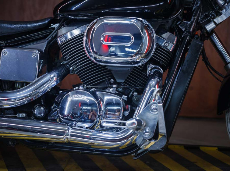 Мотоцикл Honda Shadow Slasher 400 с пробегом 44936 км