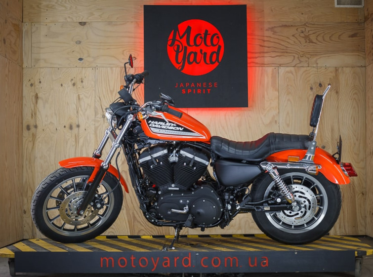 Мотоцикл Harley-Davidson XL883R-1 с пробегом 32990 км