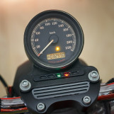 Мотоцикл Harley-Davidson XL883R-1 с пробегом 32990 км