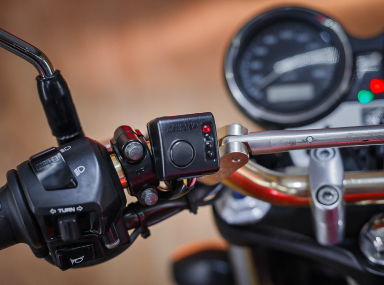 Мотоцикл Honda CB 400 SF з пробігом 24685 км