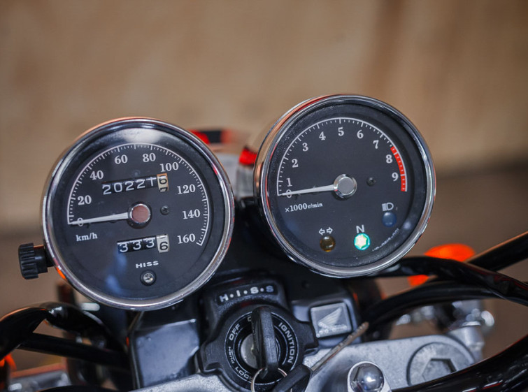 Мотоцикл Honda CB400SS-E с пробегом 20221 км