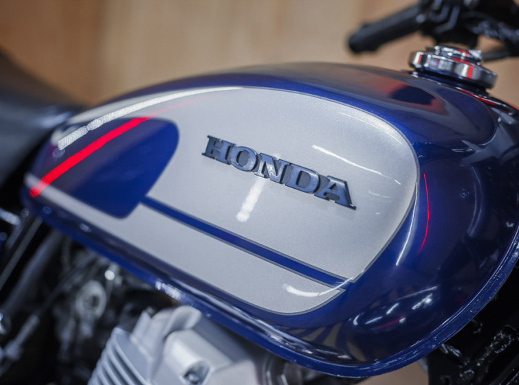 Мотоцикл Honda CB400SS-E с пробегом 22325 км