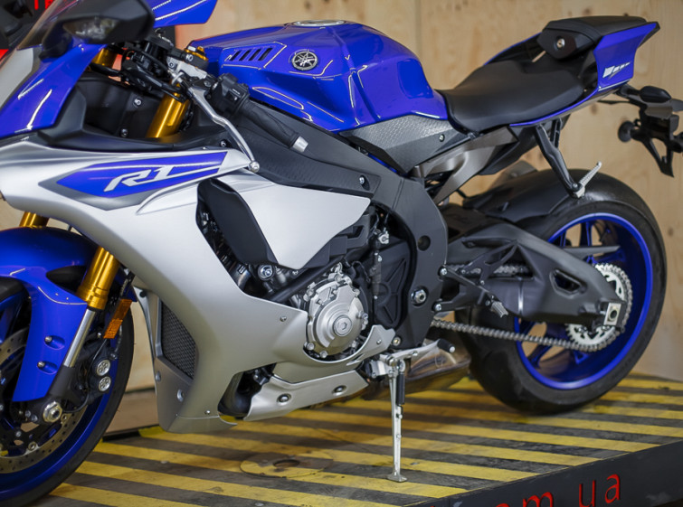 Мотоцикл Yamaha YZF-R1 з пробігом 1800 км