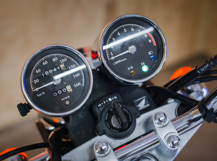 Мотоцикл Honda CB400SS с пробегом 16841 км