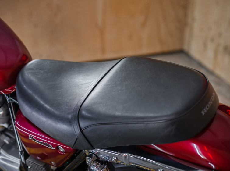 Мотоцикл Honda VRX 400 с пробегом 20944 км