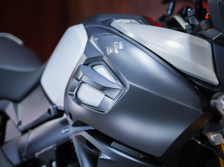 Мотоцикл Suzuki V-Strom DL1000 Traction ABS с пробегом 12380 км