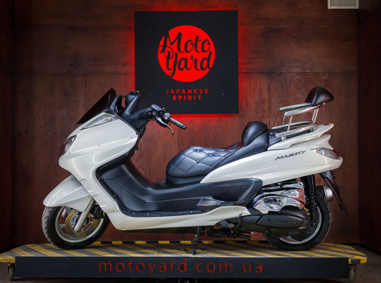 Макси скутер Yamaha Majesty 250 с пробегом 4545 км