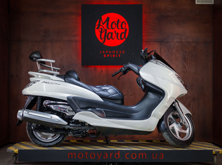 Макси скутер Yamaha Majesty 250 с пробегом 4545 км