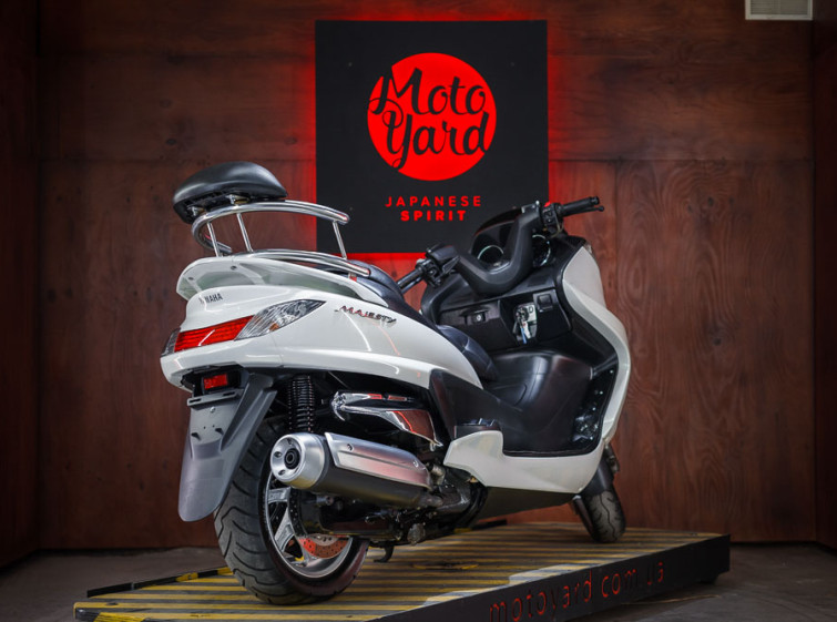 Макси скутер Yamaha Majesty 250 с пробегом 4545 км