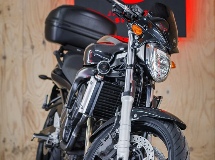 Мотоцикл Yamaha FZ6N с пробегом 18101 км