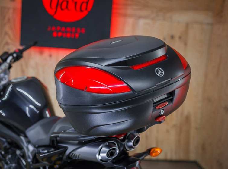 Мотоцикл Yamaha FZ6N с пробегом 18101 км