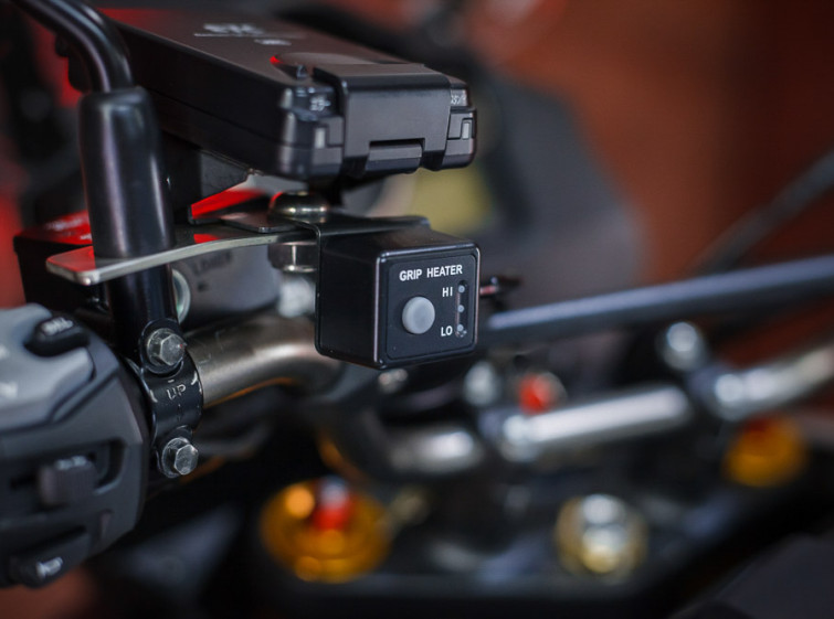 Мотоцикл Suzuki V-Strom DL1000 Traction ABS с пробегом 19943 км