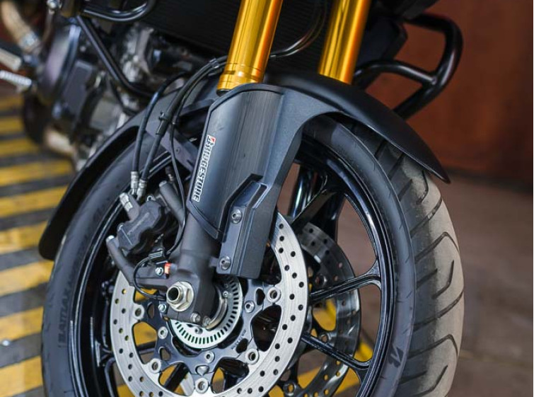 Мотоцикл Suzuki V-Strom DL1000 Traction ABS с пробегом 19943 км