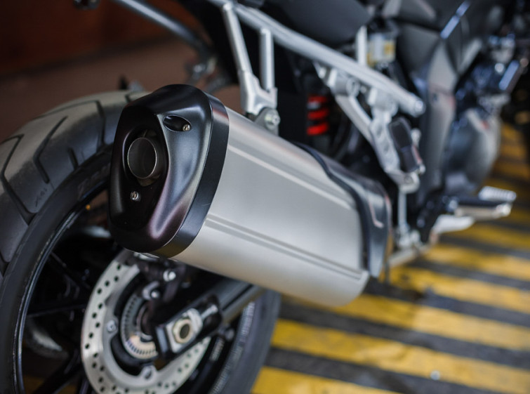 Мотоцикл Suzuki V-Strom DL1000 Traction ABS с пробегом 19943 км