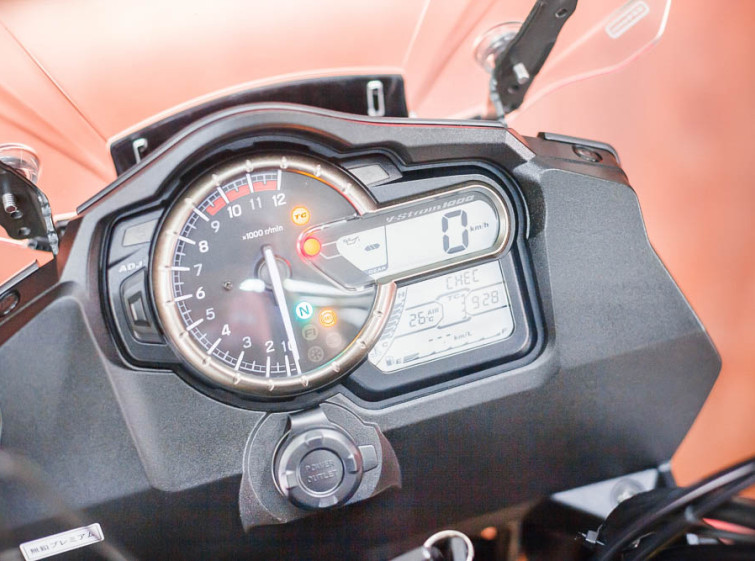 Мотоцикл Suzuki V-Strom DL1000 Traction ABS с пробегом 19943 км