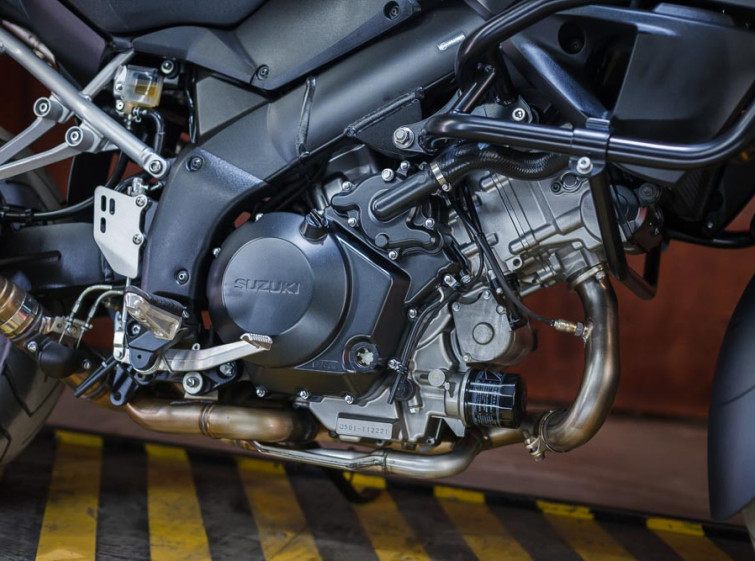 Мотоцикл Suzuki V-Strom DL1000 Traction ABS с пробегом 19943 км