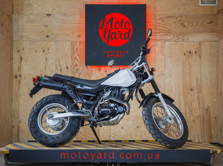 Мотоцикл Yamaha TW 225 с пробегом 16314 км