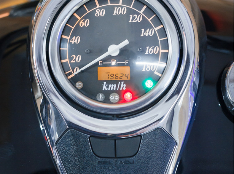 Мотоцикл Suzuki Intruder 400 Classic с пробегом 19624 км