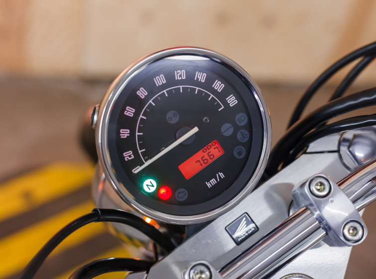 Мотоцикл Honda VT400 S с пробегом 7667 км